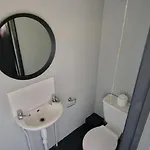 Отель Vale Of York Restaurant And *