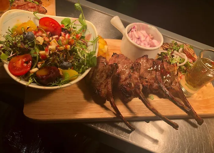 Vale Of York Restaurant And *